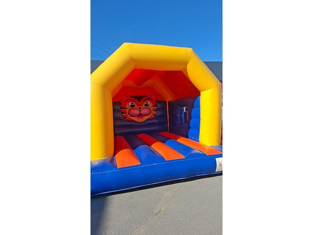 Springkasteel tijger met glijbaan - afbeelding 3 van  9