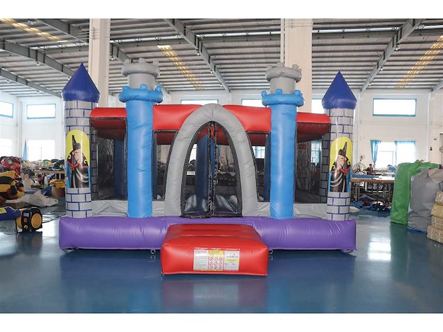 Springkasteel 'tovenaar' - afbeelding 1 van  5