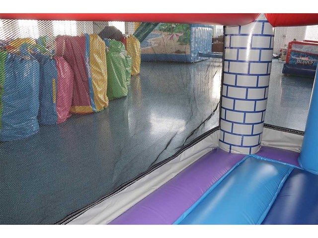 Springkasteel 'tovenaar' - afbeelding 4 van  5