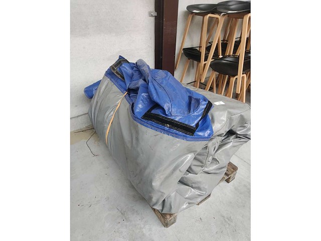 Springkasteel unicorn + glijbaan (excl. blower) - afbeelding 2 van  2