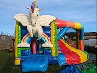Springkasteel “unicorn"
