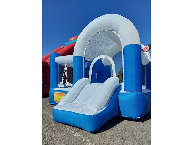 Springkasteel - afbeelding 2 van  2