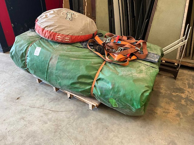 Springkasteel - afbeelding 1 van  5