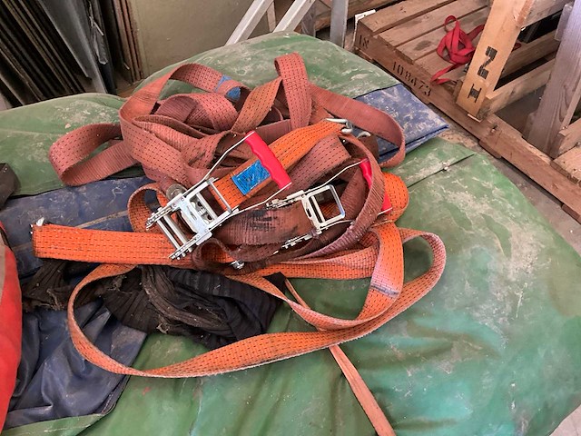 Springkasteel - afbeelding 4 van  5