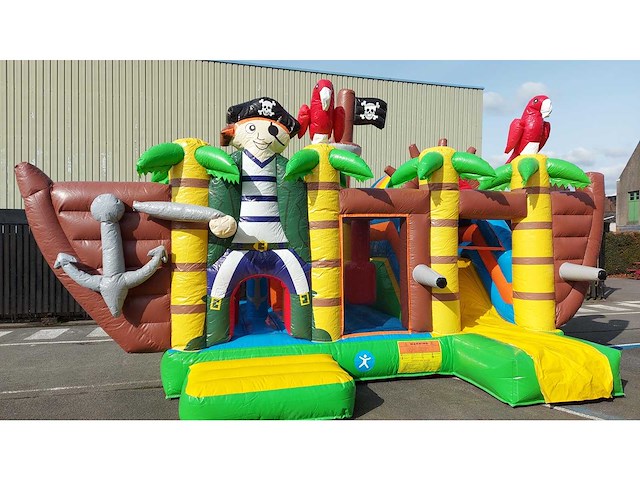 Springkussen-piratenschip - afbeelding 1 van  5