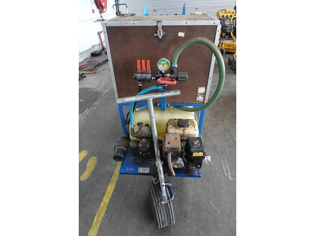 Sproeiwagen delvano - afbeelding 3 van  5