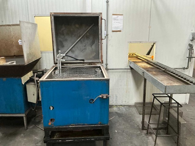 Sproeiwasmachine voor onderdelen - afbeelding 2 van  7
