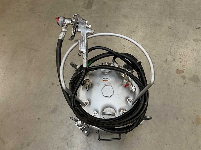 Spuit voor contactlijm epdm - afbeelding 4 van  5