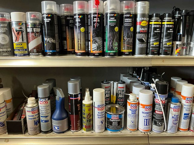 Spuitbussen (400x) - afbeelding 9 van  11