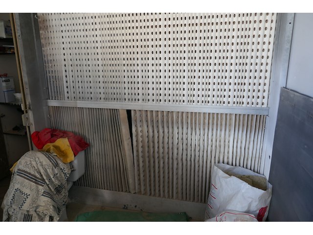 Spuitcabine + accessoires - afbeelding 2 van  6