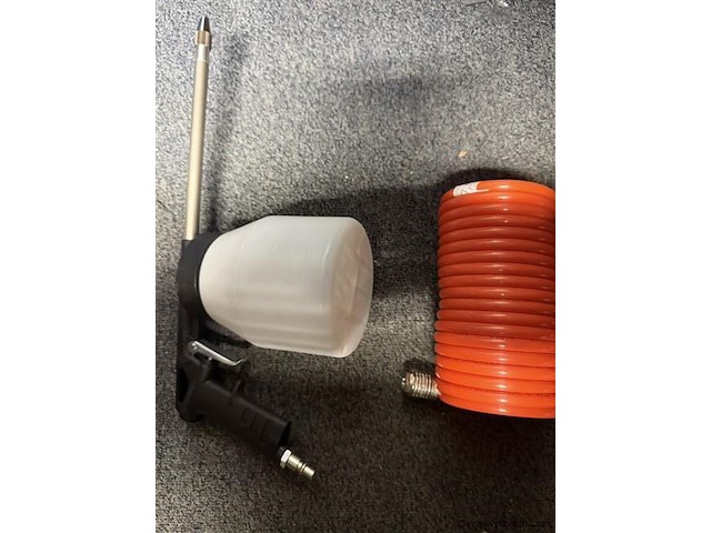 Spuitpistool met spiraalslang - afbeelding 2 van  2