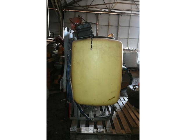 Spuitvat 800 liter - afbeelding 3 van  7