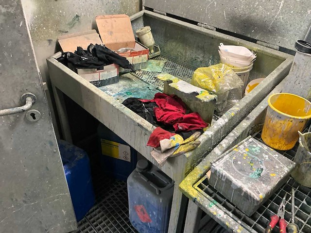 Spuitwand - afbeelding 5 van  28