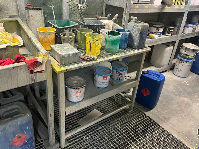 Spuitwand - afbeelding 6 van  28