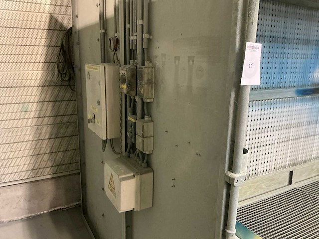 Spuitwand - afbeelding 10 van  28