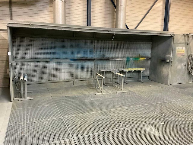 Spuitwand - afbeelding 1 van  28