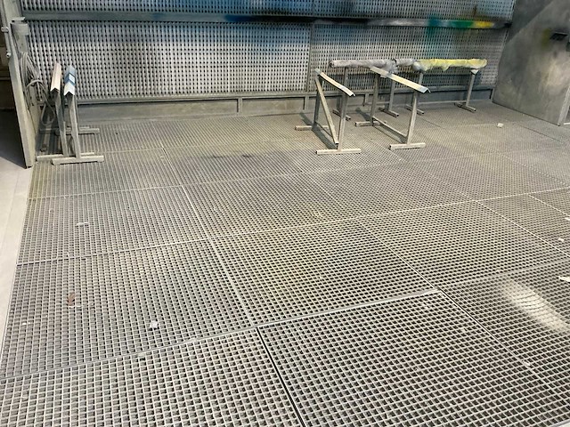 Spuitwand - afbeelding 13 van  28