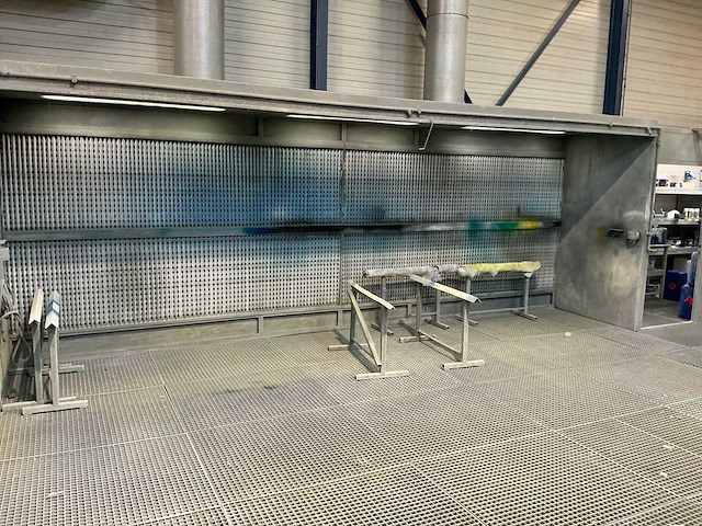 Spuitwand - afbeelding 12 van  28