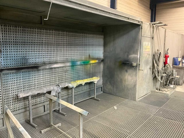 Spuitwand - afbeelding 24 van  28