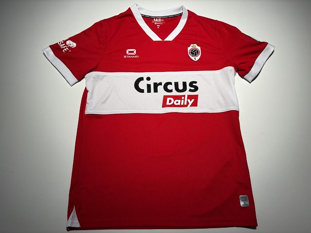 Squad signed shirt " dennis praet" royal antwerp fc 2025-2026 - afbeelding 1 van  5