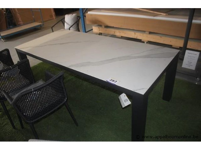 Square tafelpoten charcoal | square tafelframe 220x100 charcoal | tafelblad keramiek: kies je afmeting en uitvoering: 220x100cm, keramiek, bianco statuario venato - afbeelding 1 van  2