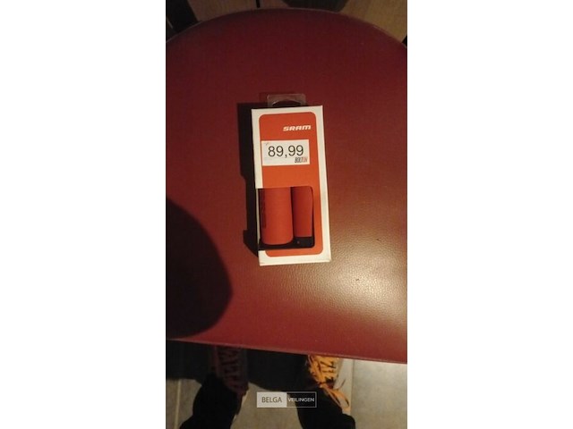 Sram lock-on foam handvatten rood - afbeelding 1 van  1