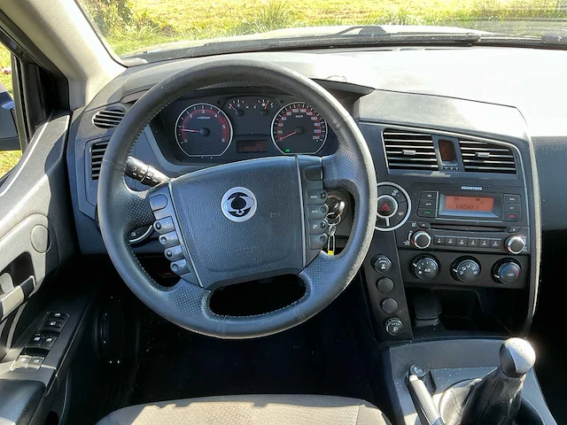 Ssangyong actyon sports a200s bedrijfswagen - afbeelding 7 van  47
