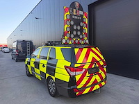 Ssangyong rodius signalisatievoertuig - afbeelding 10 van  14