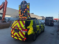 Ssangyong rodius signalisatievoertuig - afbeelding 11 van  14