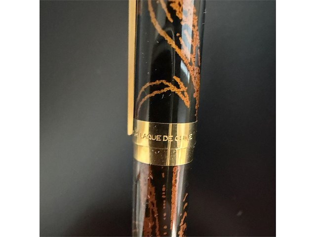 S.t. dupont "classique" rollerball pen – chinese lak / laque de chine & verguld - afbeelding 6 van  6