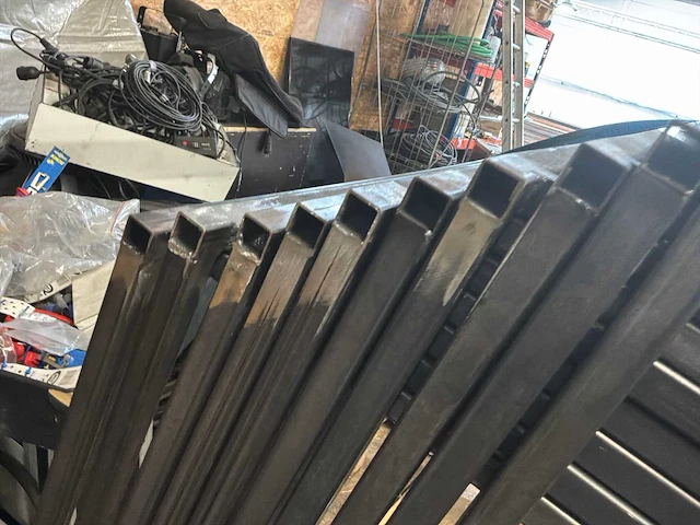Sta-tafel set van 10 stuks, alleen de structuur - afbeelding 7 van  11