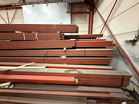 Staal - afbeelding 1 van  2