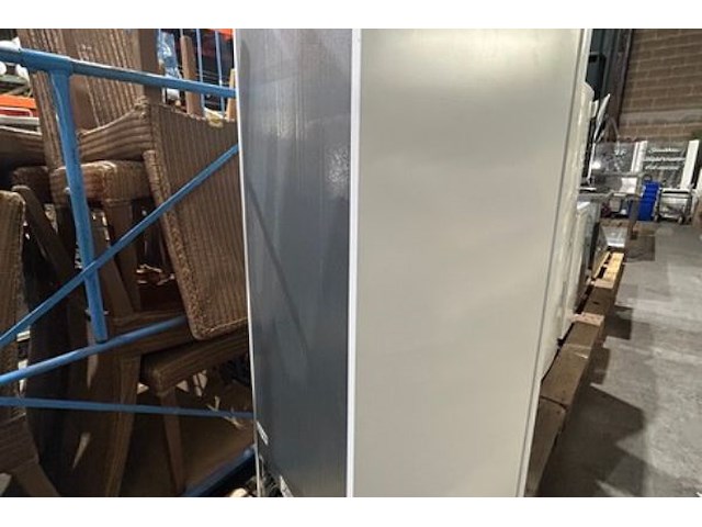 Staande diepvries highome - afbeelding 6 van  9