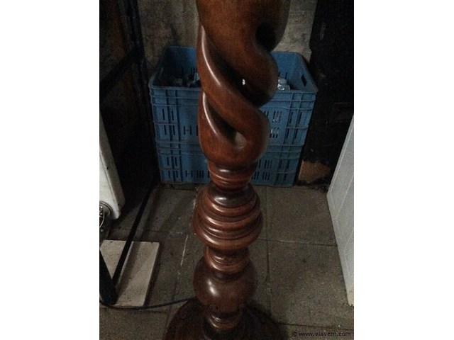 Staande lamp hout - afbeelding 3 van  3