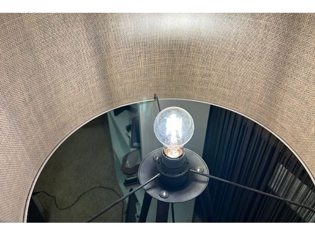 Staande lamp juta - afbeelding 3 van  5