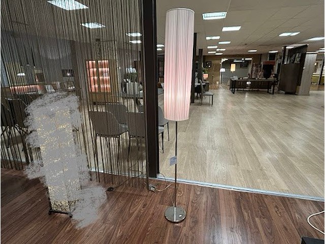 Staande lamp - afbeelding 1 van  8