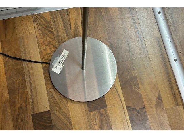 Staande lamp - afbeelding 4 van  5