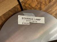 Staande lamp - afbeelding 5 van  5