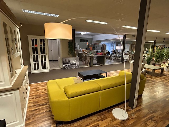 Staande lamp - afbeelding 1 van  7