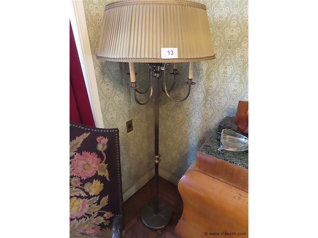 Staande lamp - afbeelding 1 van  3