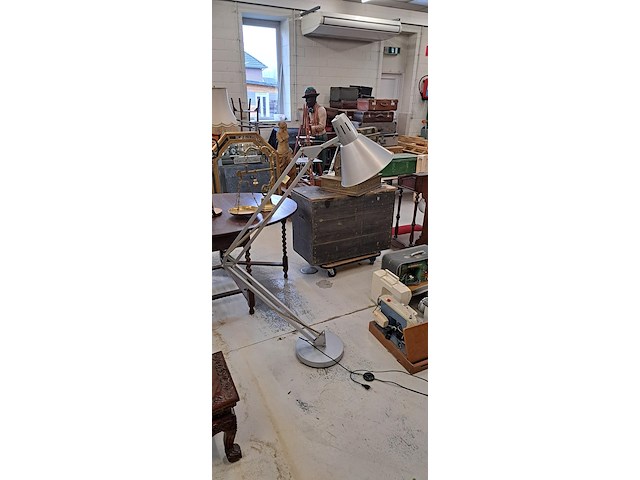 Staande lamp - afbeelding 2 van  2