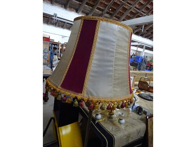 Staande lamp - afbeelding 1 van  2