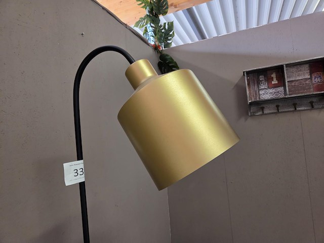 Staande lamp - afbeelding 3 van  5