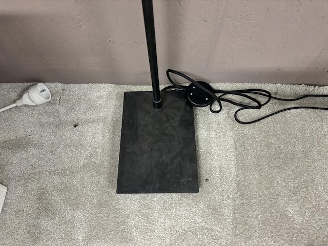 Staande lamp - afbeelding 3 van  3