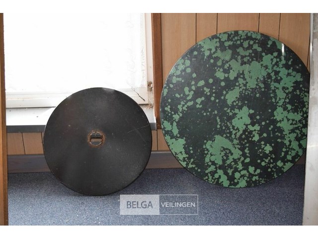 Staande tafel - afbeelding 2 van  2