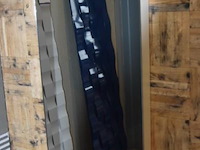 Staande wasbak en rechthoekige spiegel - afbeelding 3 van  4