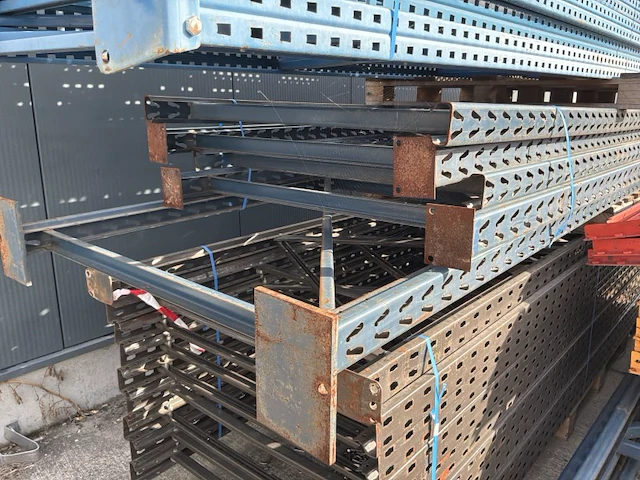 Staanders voor palletstelling (9x) - afbeelding 2 van  7
