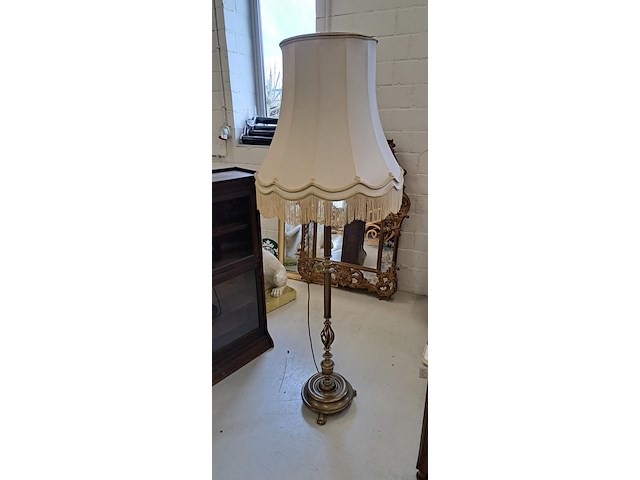 Staanlamp - afbeelding 1 van  3
