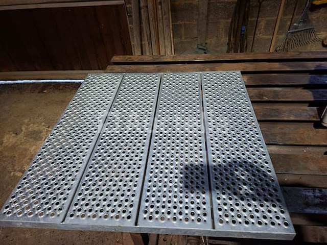 Staco roosters - afbeelding 1 van  2