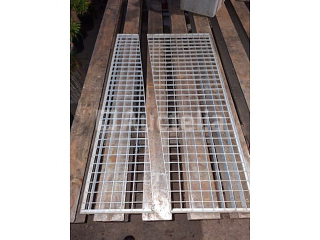 Staco roosters - afbeelding 2 van  2